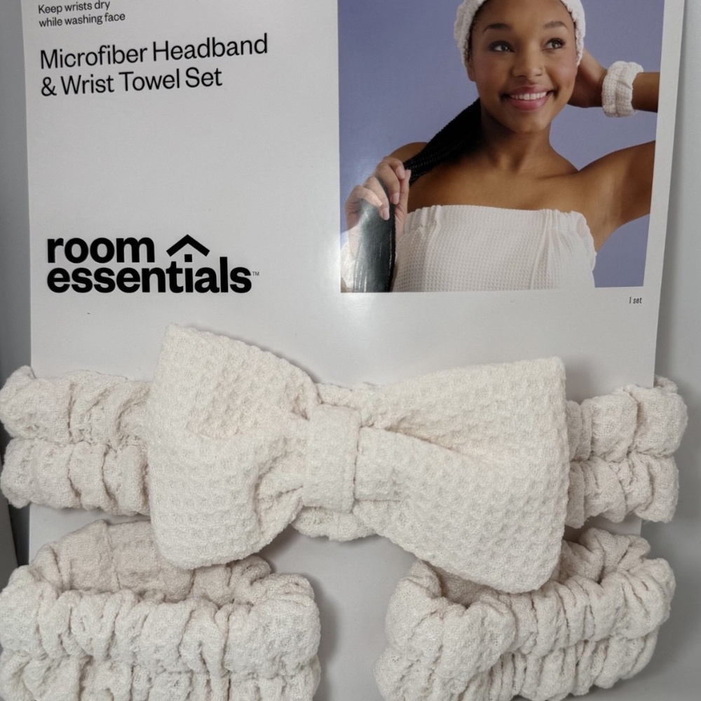 Room Essentials Microfiber Spa Set – Headband + Wrist Towels (3pc)